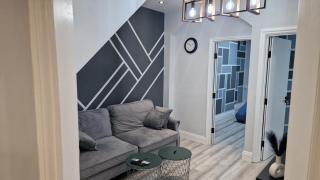 London Stratford 4 bed Apartment - 1