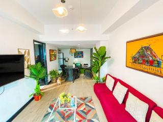 Lovely Penthouse in Makati - 5