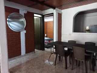 alojamiento familiar - Montenegro - 9