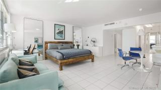 Romantic-Condo-Miami beach-Spectacular-Ocean view - 5