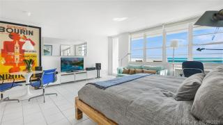 Romantic-Condo-Miami beach-Spectacular-Ocean view - 3