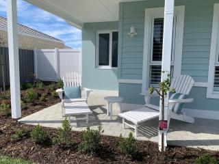 Just Beachy By Swan Bnb Management - 8