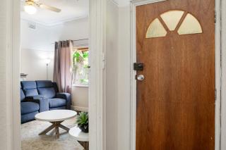 North Beach Cottage by Swan BnB Management - 6