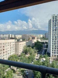 Квартира с Террасой с видом на Горы - Almaty - 6