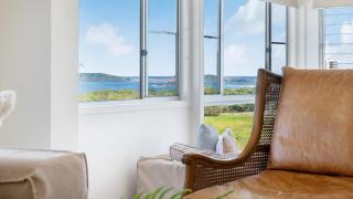 The Lookout Lounge - Pet Friendly, Pool, Great Views! - Coffs Harbour - 2