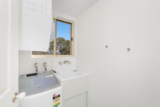 Alexander Beachfront Apartments - Hervey Bay - 6