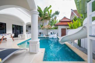 Play Story Pool Villa Na Jomtien - Na Jomtien - 5