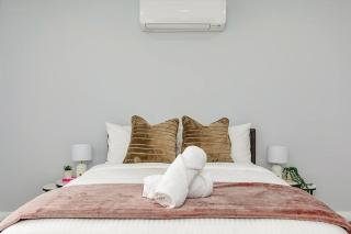 Saint James Hidden Gem! - 7