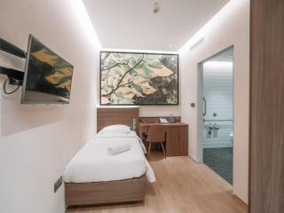 A Hotel Bugis - 6