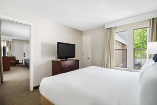 Residence Inn by Marriott Seattle/Bellevue - 2