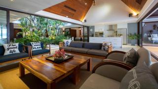 Chic Baan Capo - Luxury Four Bedroom Beachfront Villa - Bangrak Beach - 4