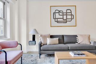 Midtown 1BR w Gym Doorman nr Grand Central NYC-745 - 9