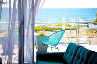 Penguin Beachfront Apartments - Penguin - 5