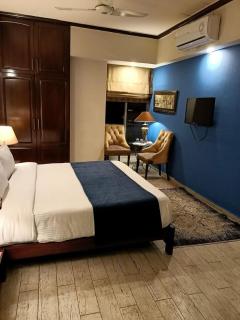 Maisonette Hotel & Apartments - 2