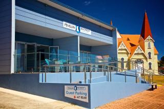 Penguin Beachfront Apartments - Penguin - 8