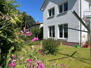 M9 Ferienwohnung mit Balkon am Waldrand im Ostseeland - 4
