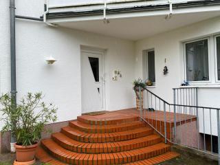 M9 Ferienwohnung mit Balkon am Waldrand im Ostseeland - Neubukow - 2