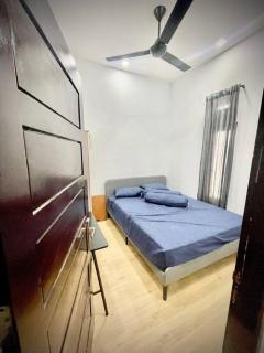 Modern House with 2 Bedrooms - 4