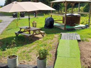 Lower Haven Shepherds Hut - 2