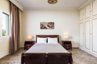 Villa Anastasia with Private Pool & Outdoor Spa Tub - Agios Ioannis - 4