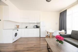 ROION Batumi Seaside 1BR Apt F 1308 with pool - Batoemi - 6