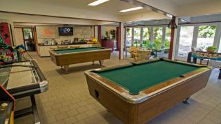 Large Modern-style Condo W Pool, Gym, Game Room - Gatlinburg - 7