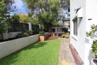 Stones-Throw - Margaret River - 9
