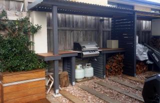 Stones Throw - Centre Of Town - Walk To Trails - 7