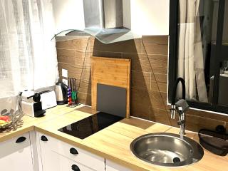 Appartement à mi chemin entre aéroport et centre ville - Vue sur les montagnes - Echappée Belle - 2