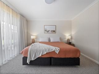 Cusmano Retreat - contemporary rural homestay - Margaret River - 6
