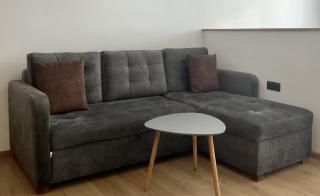 Babi Home - Batoemi - 2