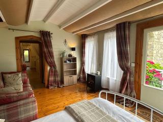 The Creevy Cabin - 2