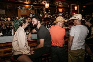 Firehouse Hostel - Austin - 1