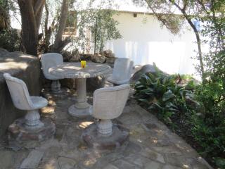 Cobblestone Court - 3