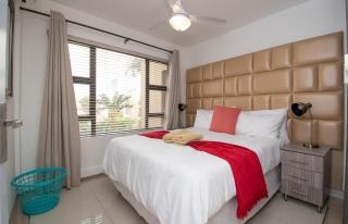 9 The Shades Umhlanga Rocks - Durban - 2
