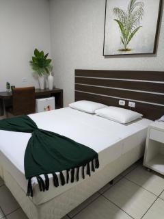 Papagaio Hotel - Guaíra - 4