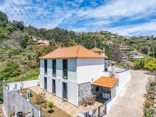 SUPER Camacha - Casa da Eira - Camacha - 0