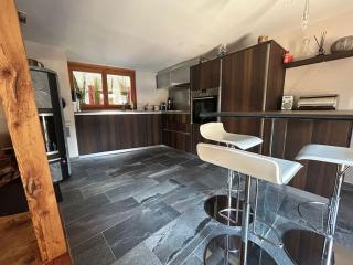 Cosy chalet - Renovated and charming - Saint-Luc - 9