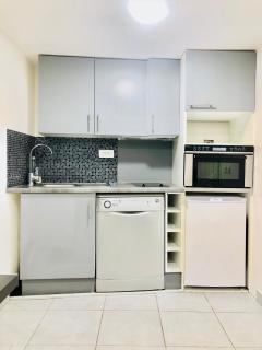 Atelier artiste à 10 de Paris avec terrasse - 3