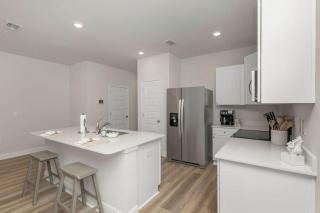 E-Sea Breeze - Gulf Breeze - 6