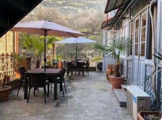 Old Tbilisi apartment - 4