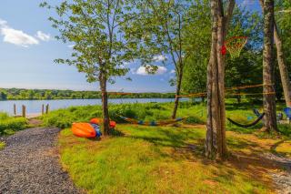 Near Water Park Resorts Lakefront Pocono Home - Pocono Summit - 5