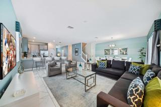 9046 Stinger Drive - Davenport - 8