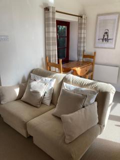 Peaceful Open-Plan Cottage With A View - Wellington - 5