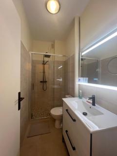 Studio proche mer Antibes centre - Antibes - 1