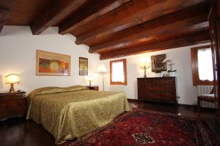 Frari Prestige Canal View - 8