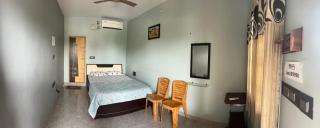 Lee home stay - Hampi - 7