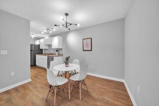 Stonecrest 910, 2bd Apt I Free Parking I Pool - 3