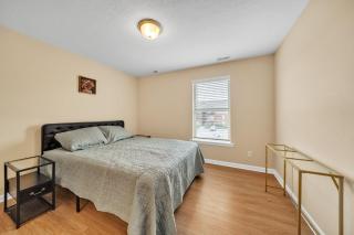 Stonecrest 701, 2Bd Apt I Free Parking I Pool - 4