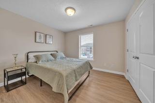 Stonecrest 822, 2bd Apt I Free Parking I Pool - New Albany - 4